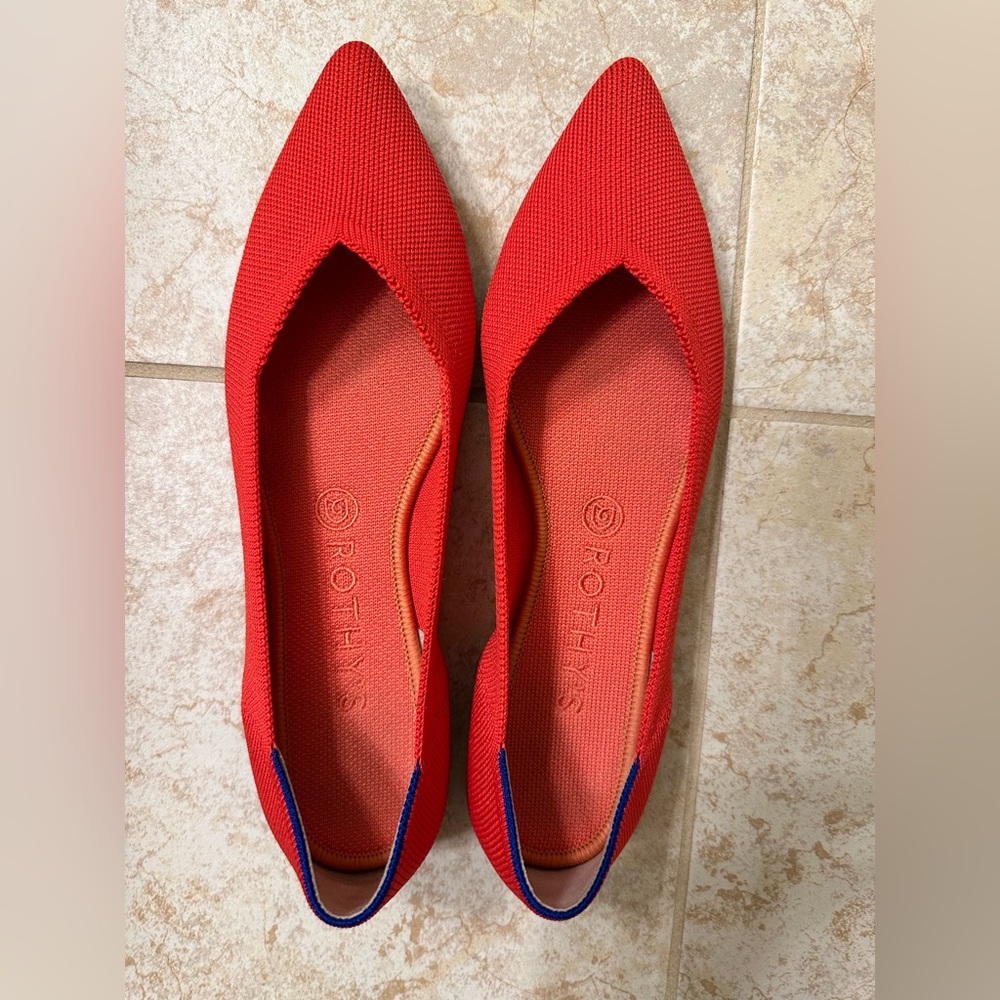 Red Rothy’s pointed toe shoes